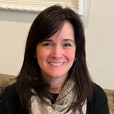 Chiropractic Oakland NJ Kyla Hanley Meet The Team
